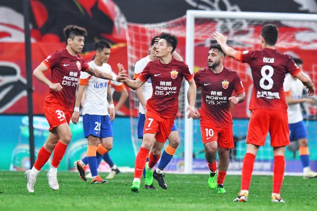 体育资讯-【中超半程观察】两个没想到 保级队扩大化令人忧